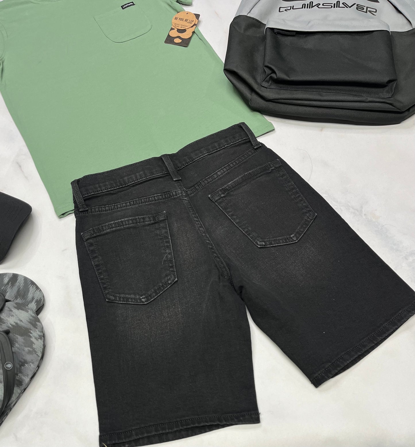 🌵Bermuda : en jeans extensible avec taille ajustable 12 ans garçon neuf !