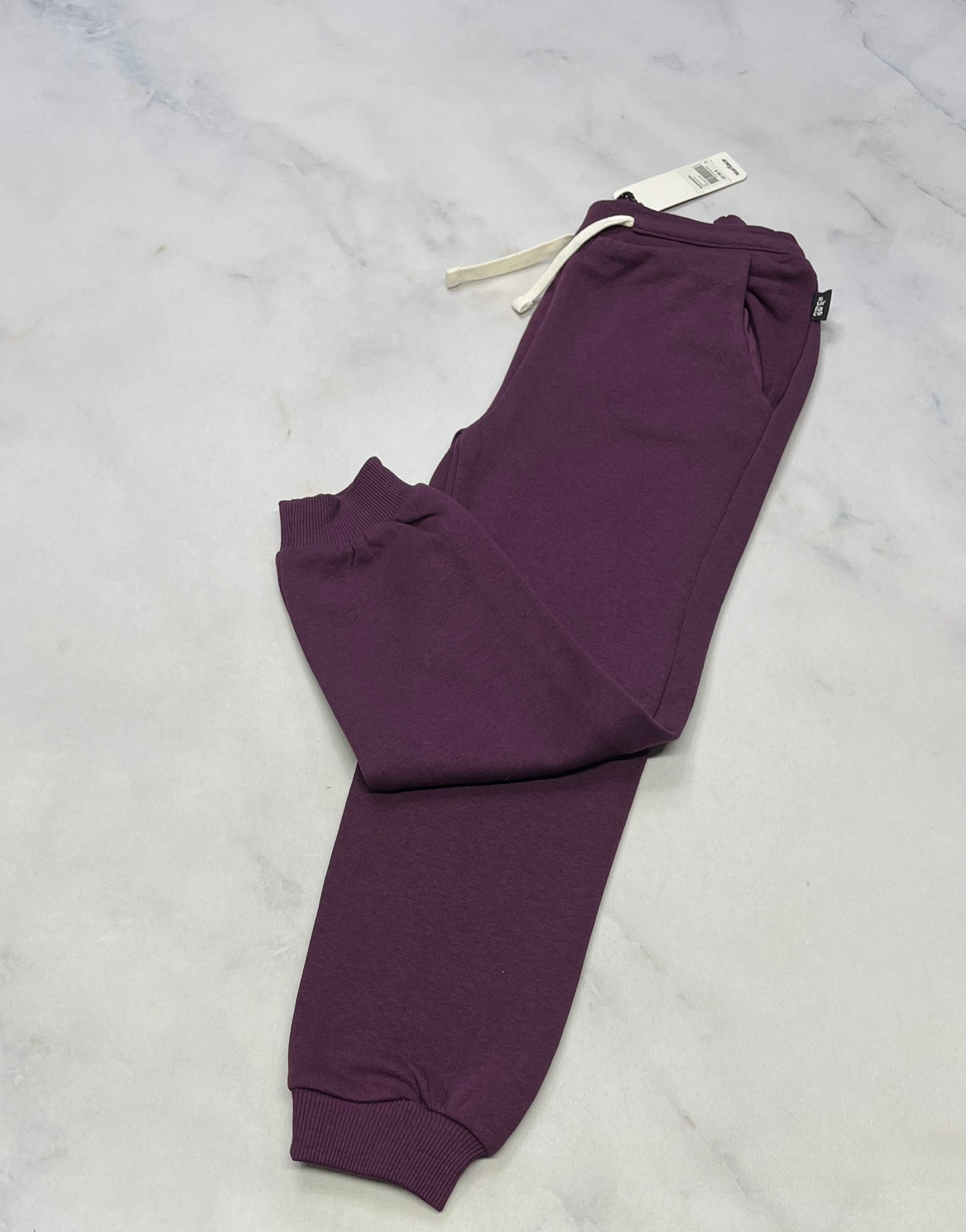 Jog: Surface qualité ++ 1x 4 ans et 2x 7 ans fille neuf!