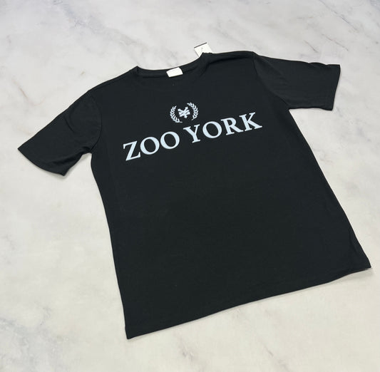 SOLDE: t-Shirt Zoo.Y . Neuf mais ombrage flou d’impression. 10-12 ans