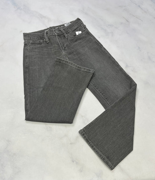 Jeans gris : jambe droite : stretch confo . 7 ans neuf!