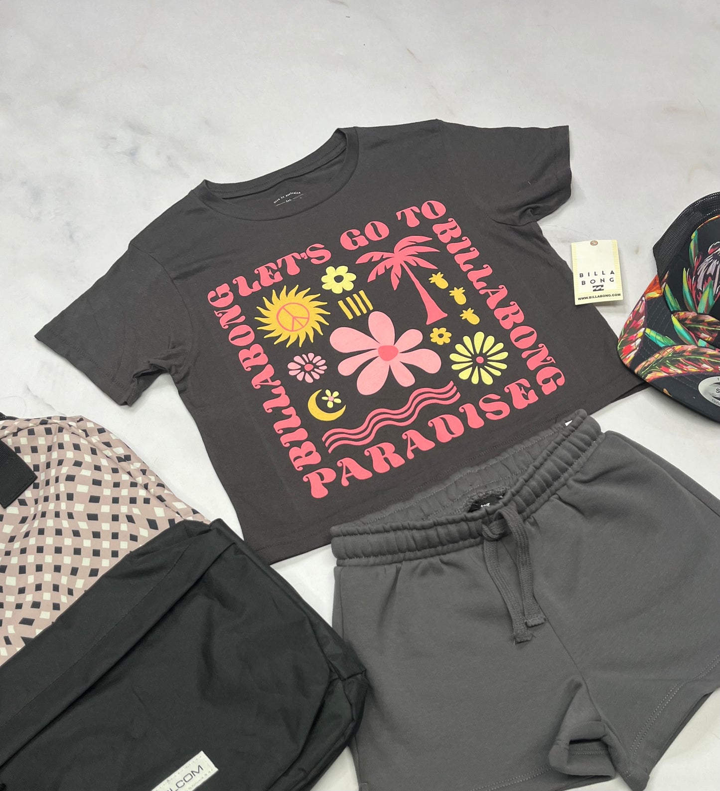 🌼 Solde , Manche courte : Billabong fait 6 ans fille neuf mais ombrage flou d’impression .