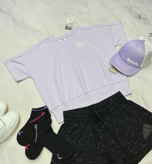 😍Ouaté Lilas : Adidas manche courte neuf ! 10-12 ans fille coupe lousse tendance . Bog photo encore + beau en vrai .