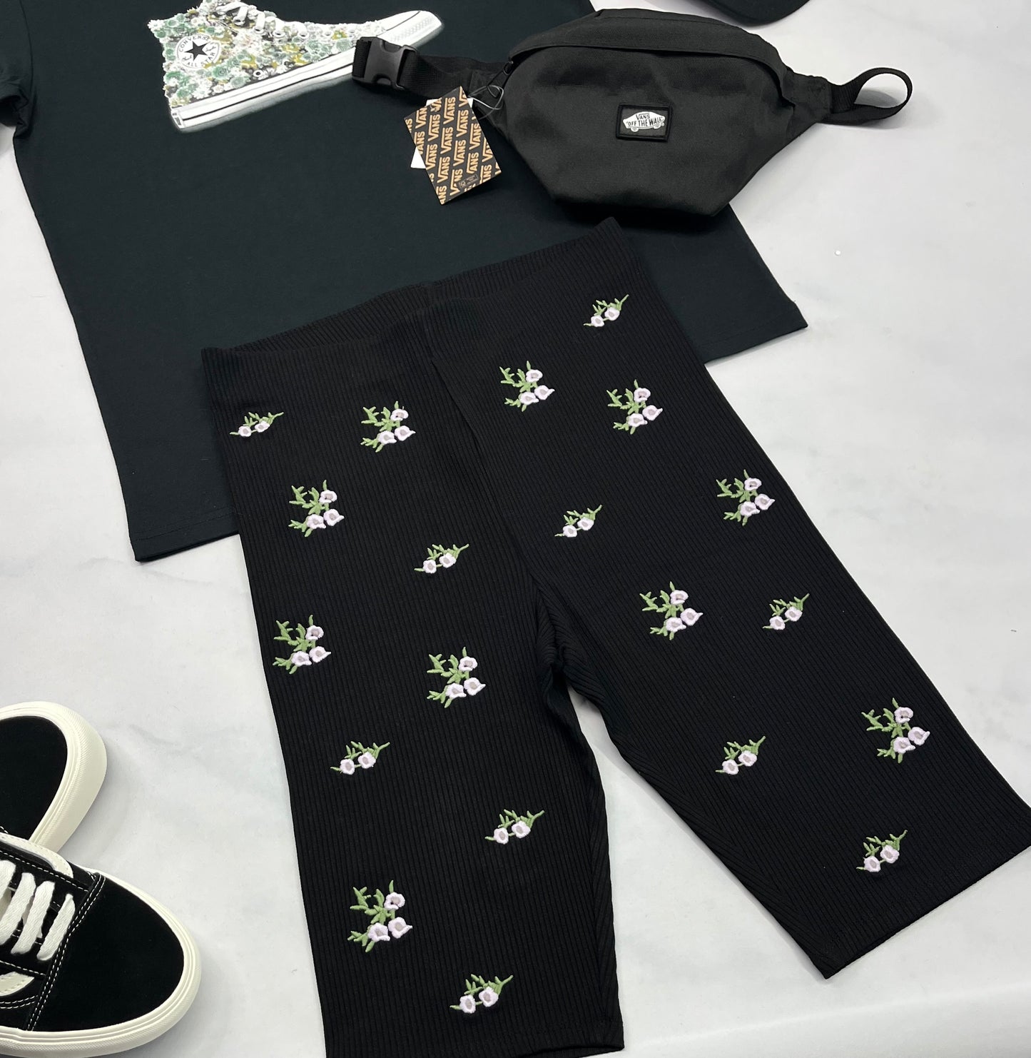 🌿 Cuissard rib texturé : incroyable avec fleurs brodés . Small femme ( fait grand small ou petit médium ) SM 6-7 ans femme neuf !