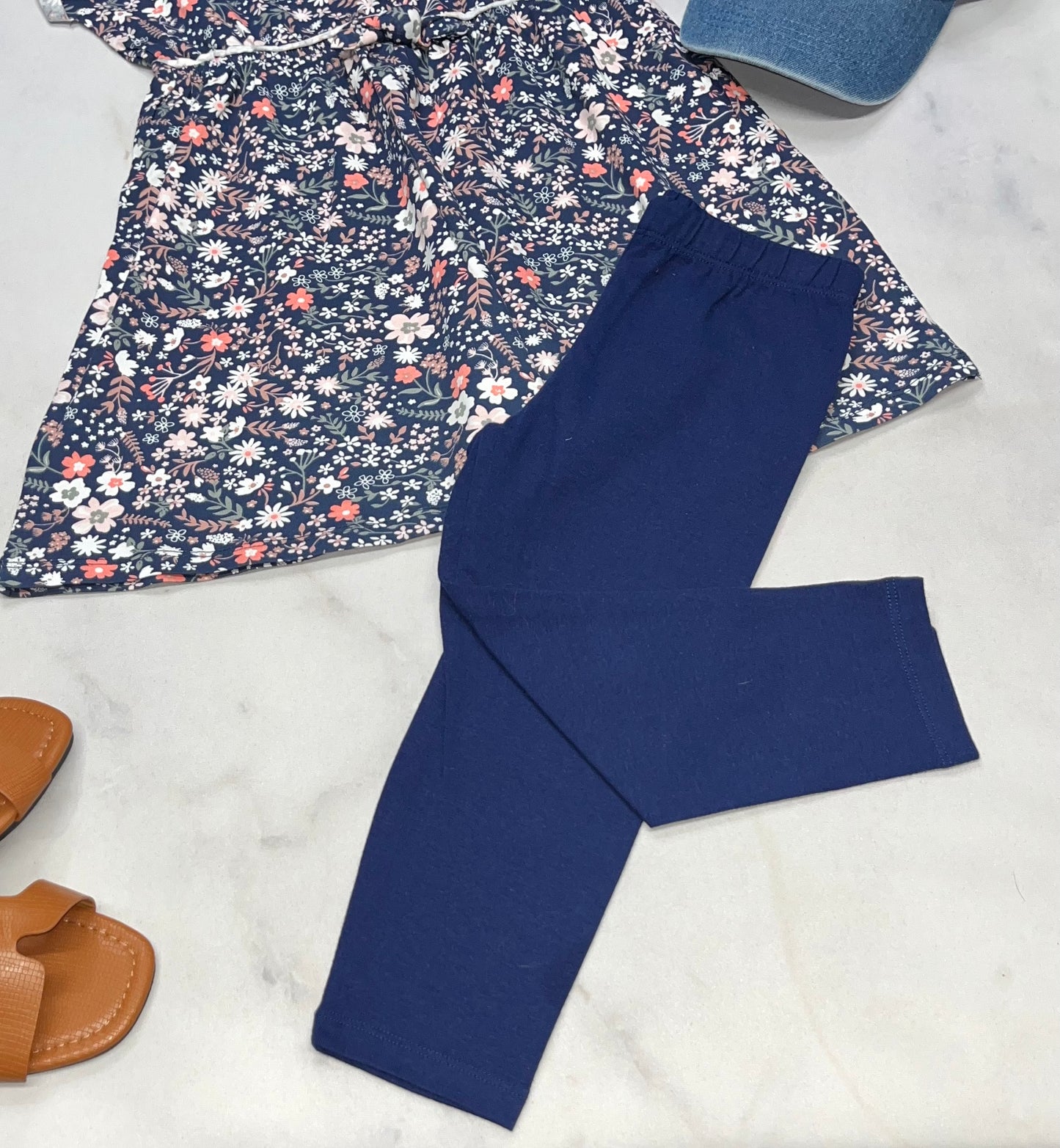 🦋 Legging : 3 quart en beau coton stretch 5-6 ans fille neuf !