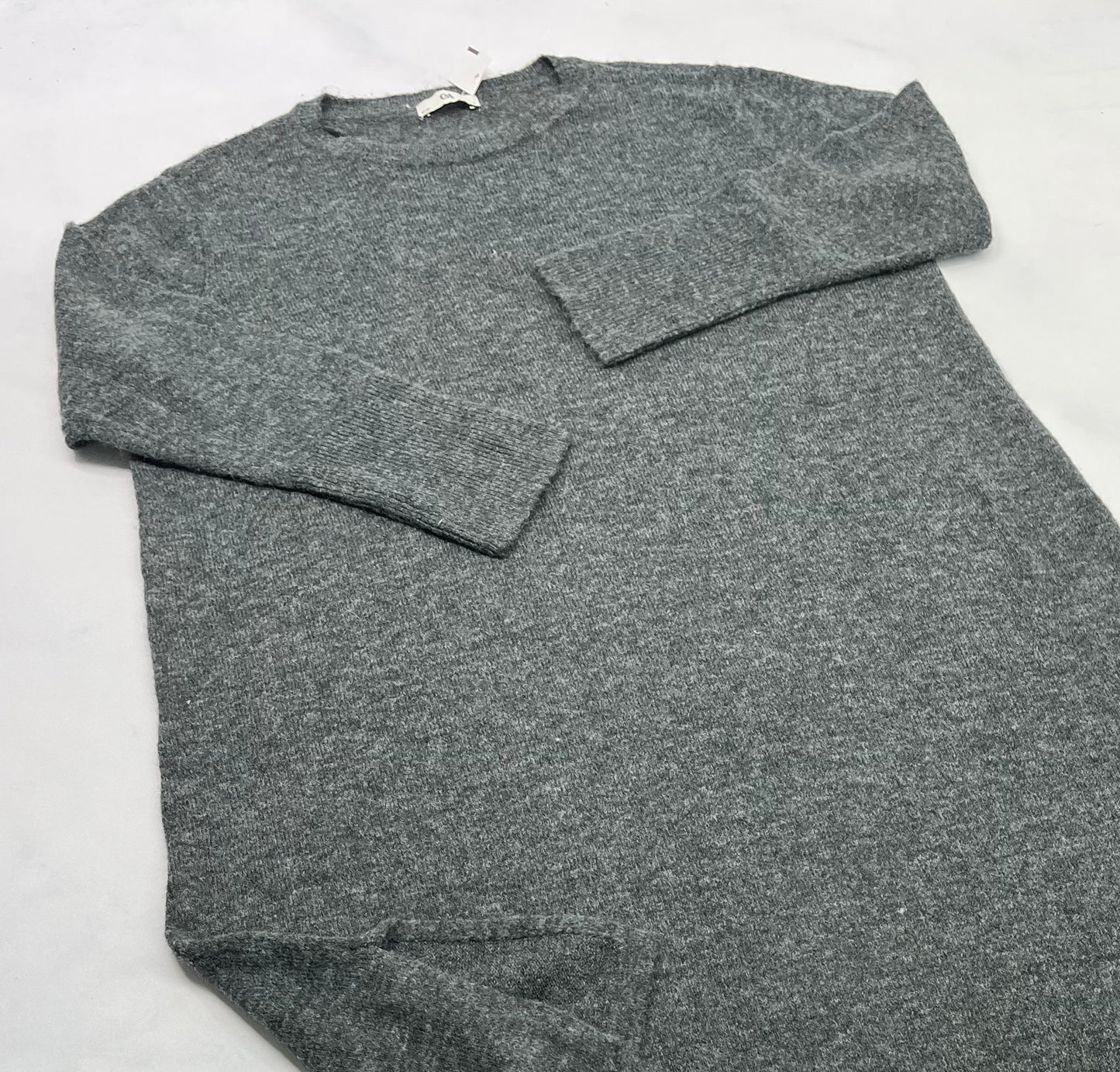 Robe : en tricot gris hyper douce stretch de partout . XL/ coupe relax neuve .