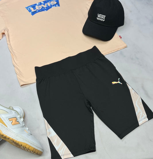 💙 Cuissard : Puma en tissu de sport stretch . 14-16 ans fille neuf !