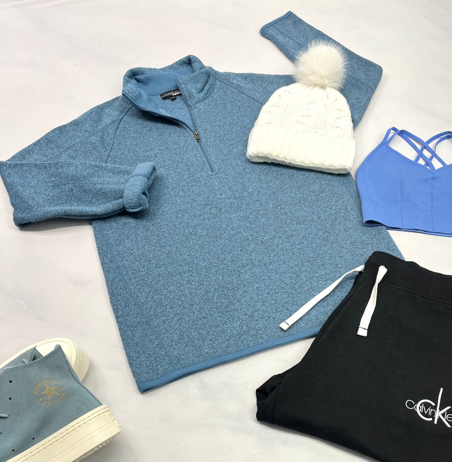 ❄️ Manche longue : avec demi zip tout doux à l’intérieur  fait M/ femme état neuf !