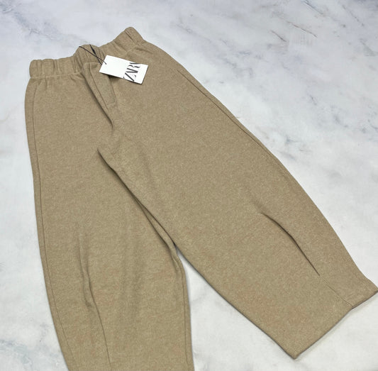 ZARA : Pantalon fille / jambe large hyper doux confo . Neuf ! + 6x et fait 9/10 ans