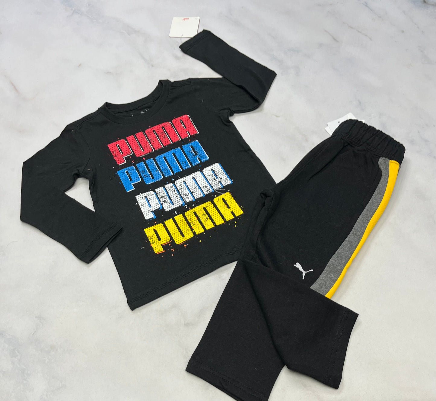 Duo neuf ! Puma 3 ans