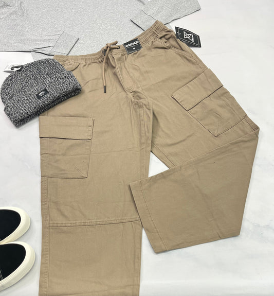 💫 Pantalon Arsenic : M/ homme relax fit neuf ! (Pour petit en longueur ) fait court .