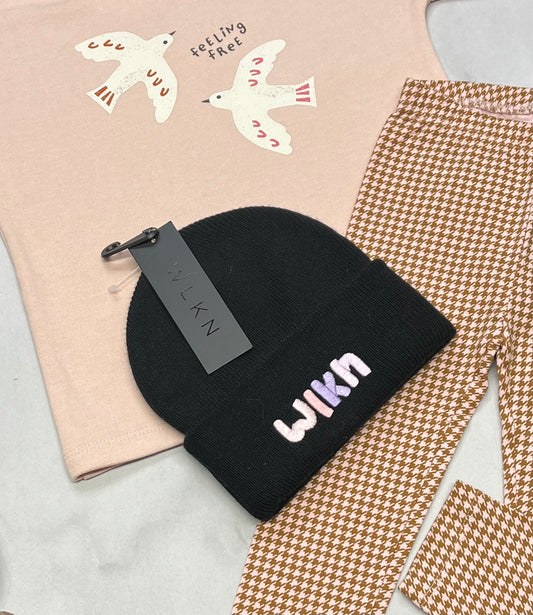 💝Tuque WLKN : neuve ! O/S Fait 2-3 ans  fille stretch .