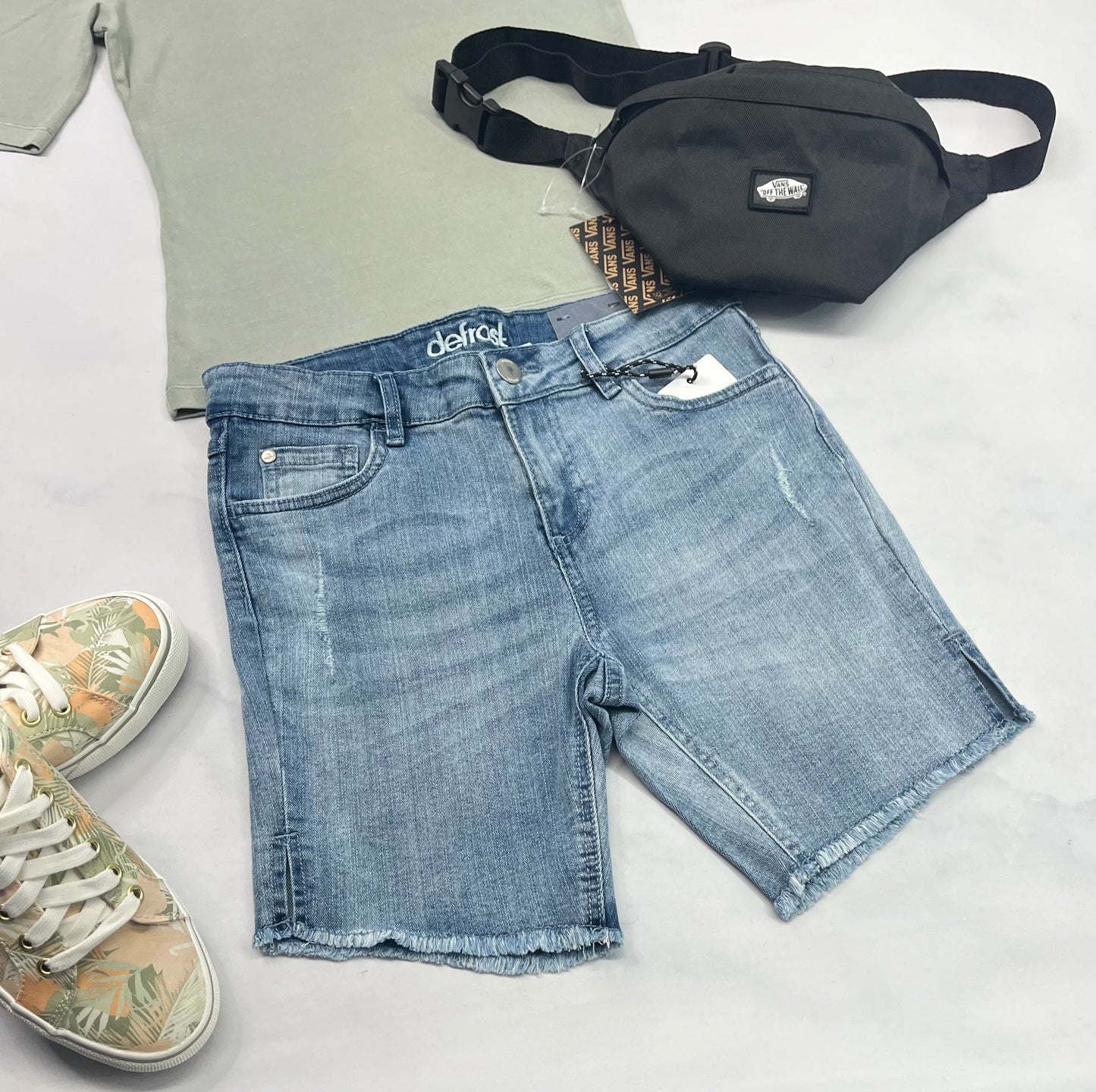 🌴 Short Jeans : Defrost ultra molle confo / stretch . Fait XS/ femme neuve .