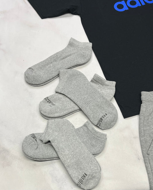 ☀️ Lot de 5 : paires de bas neuf ( dessous coussiner ) . Pour ado garçon neuf !