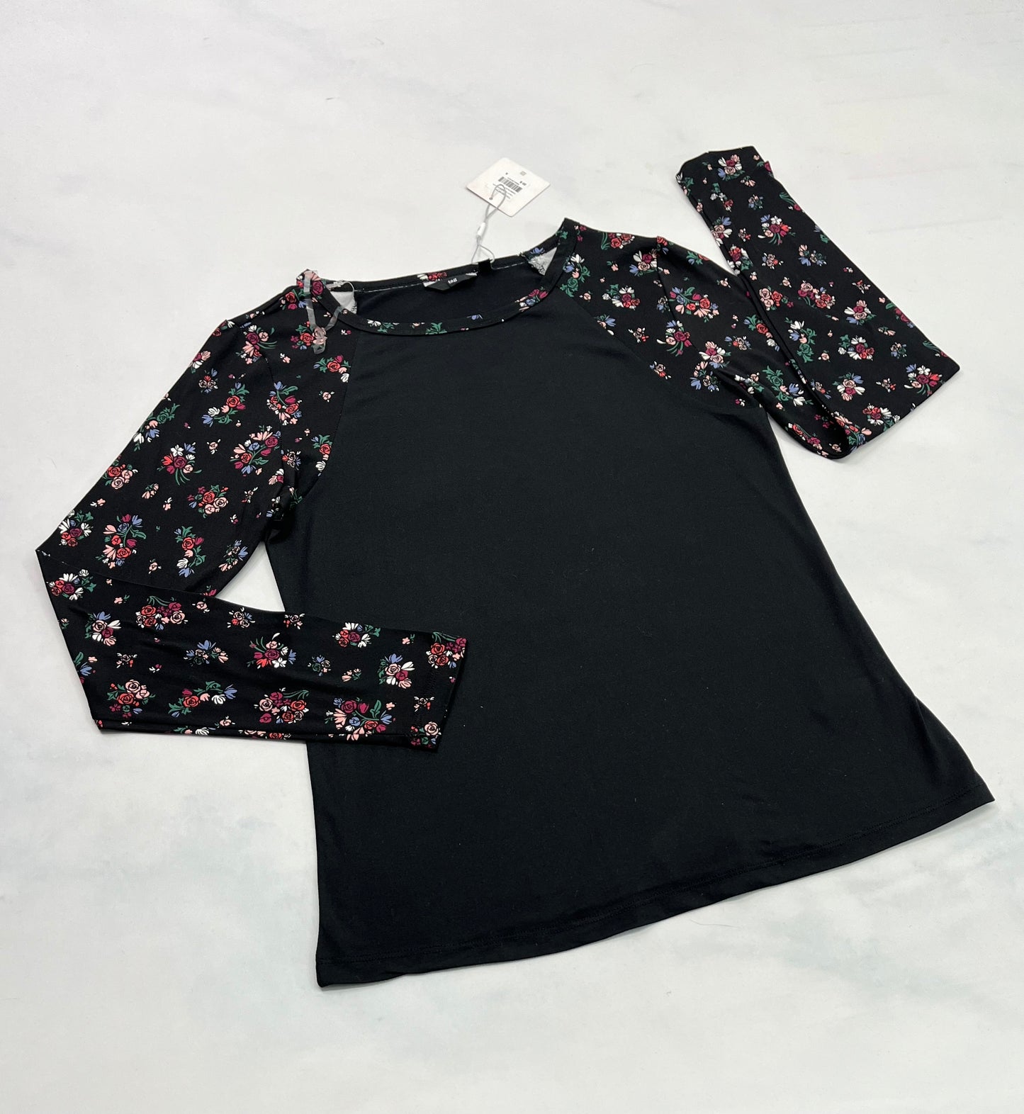 Manche longue : Tag beau tissu stretch moulant / femme. Neuf ! Small et XL femme .