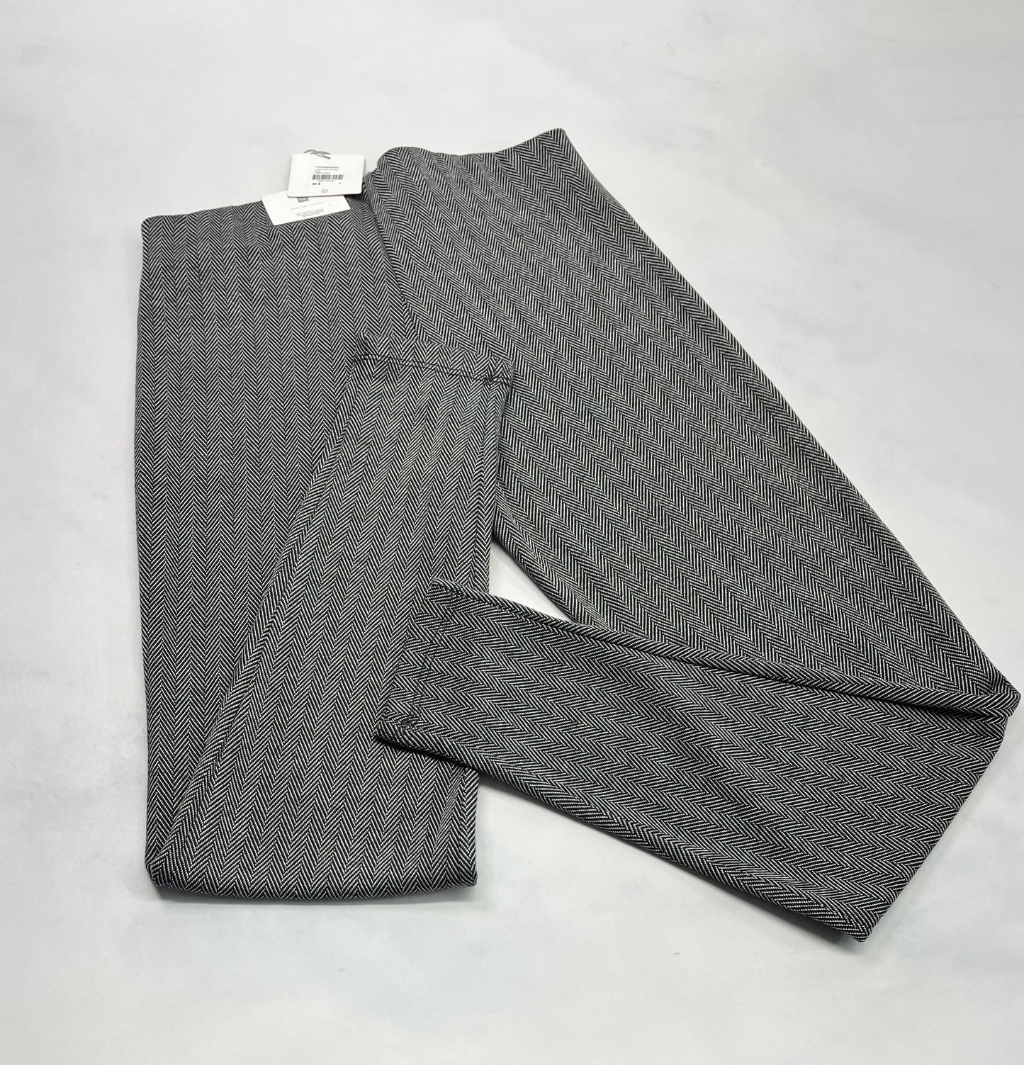 Skinny : Jeg. Motif chevrons ( mou doux) neuf ! 7( + 6 ans femme ) . Taille élastique .