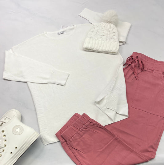 💕Tricot blanc : XL/ femme beau détails sur les côtés . Stretch confo neuf !