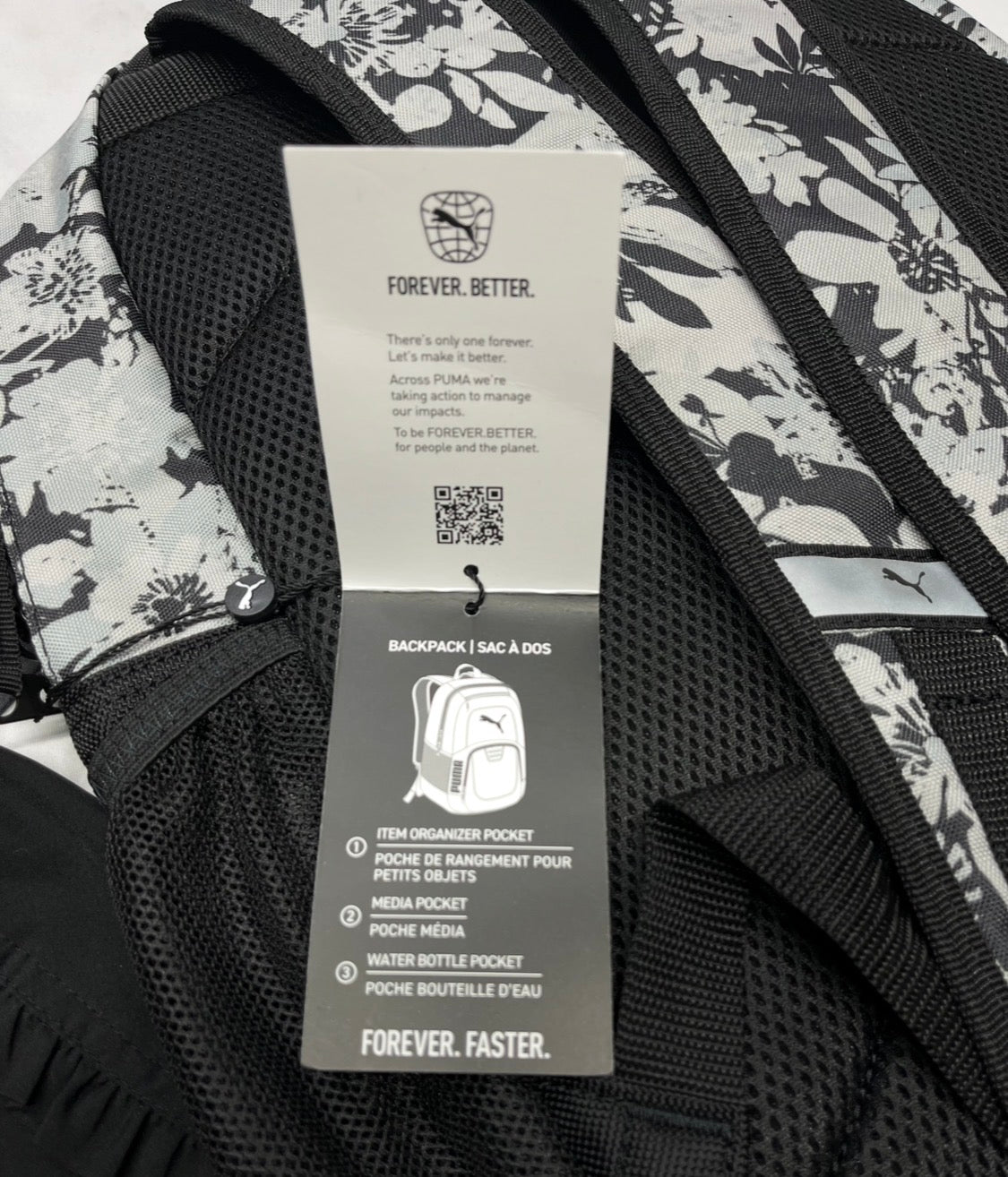 💕Sac d’école : PUMA fleurie noir , gris et rose . Neuf ! Voir les infos photo 4 et 5.