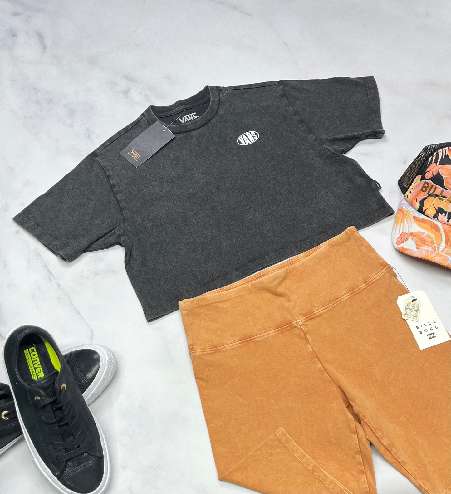 🌴 Manche courte : VANS look 2 tons écourté neuf ! 10-12 ans fille neuf !