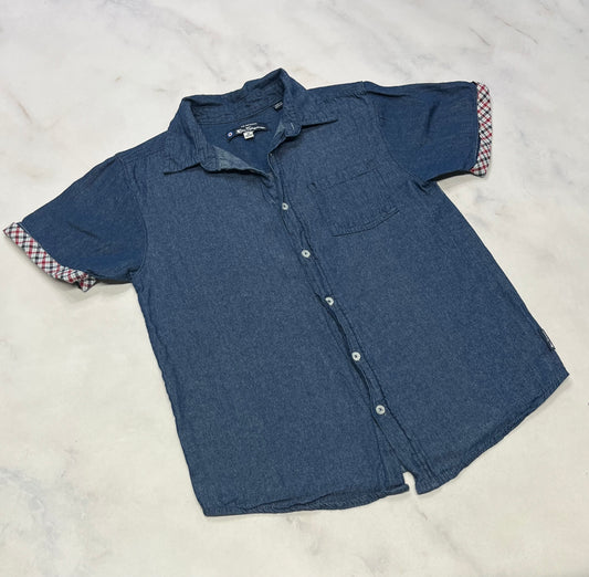 Chemise : ultra ultra molle + 9-10 ans comme neuve.