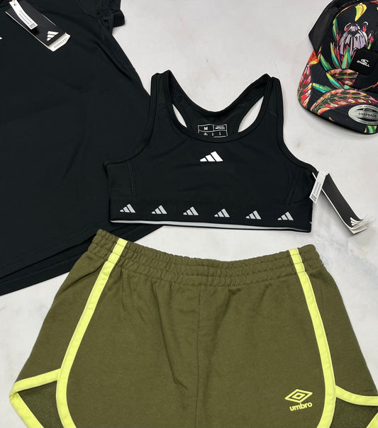 🌿 Top : Adidas en tissu de sport stretch 10-12 ans fille neuf !