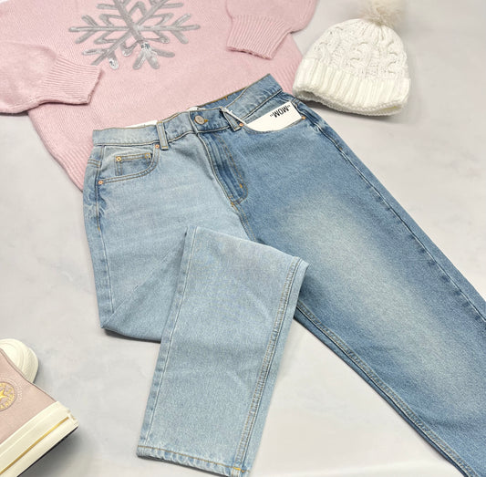 ❄️ MOM jeans : 2 tons neuve ! 5 ans femme ( small) neuve .