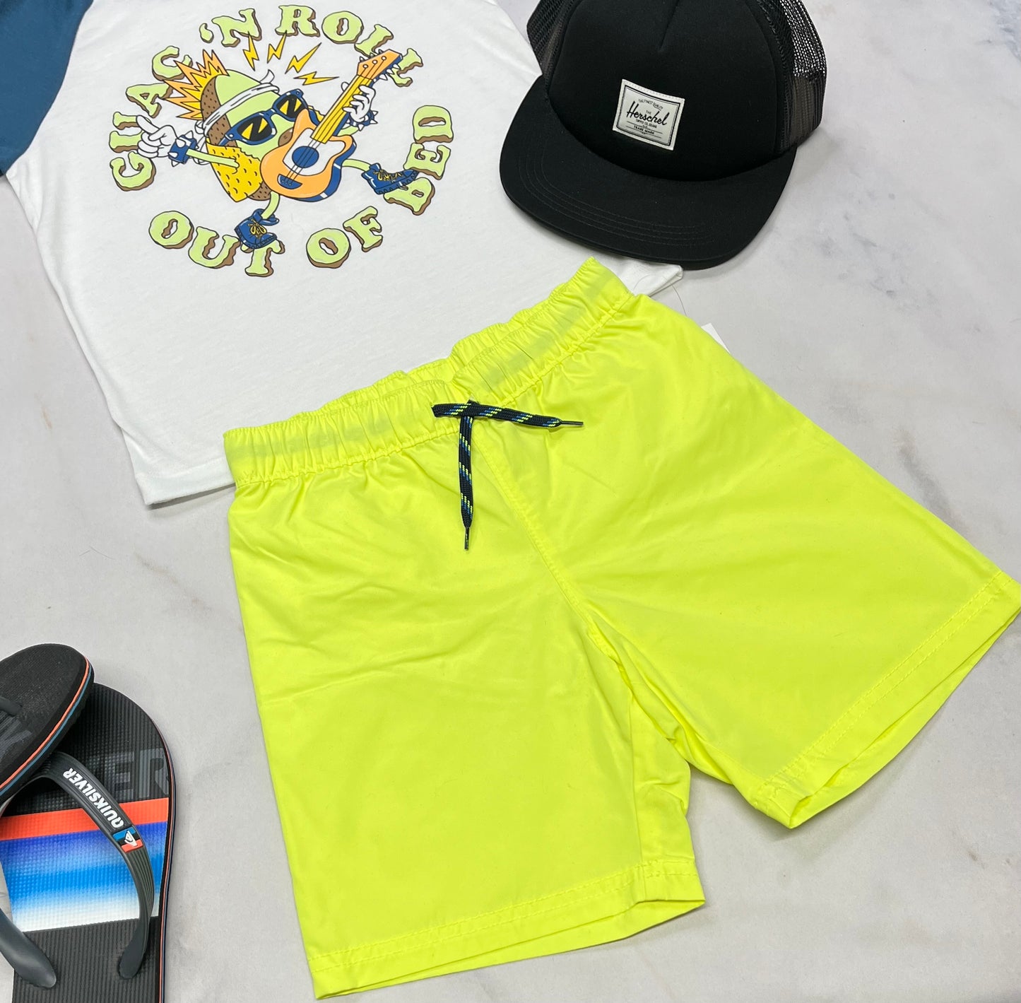 💦 Maillot : néon 5 ans garçon neuf !