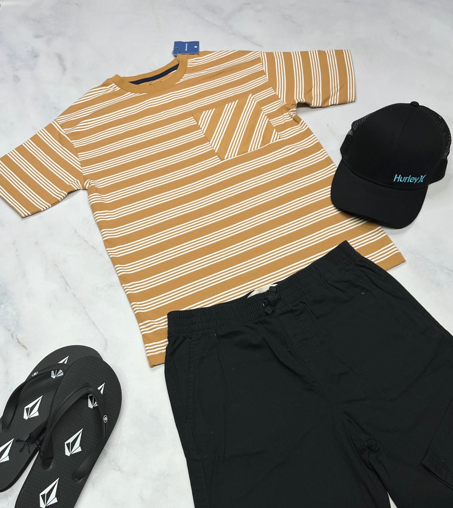 🍂 T-Shirt : Blum doux 14 ans coupe relax fit neuf !