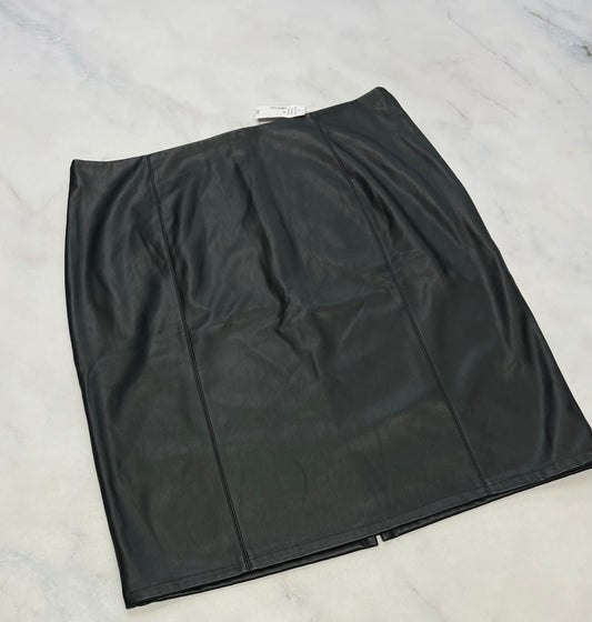 Jupe look cuir : molle  confo / stretch ! 18 ans femme XXL/ femme ( longueur au genoux )neuve !