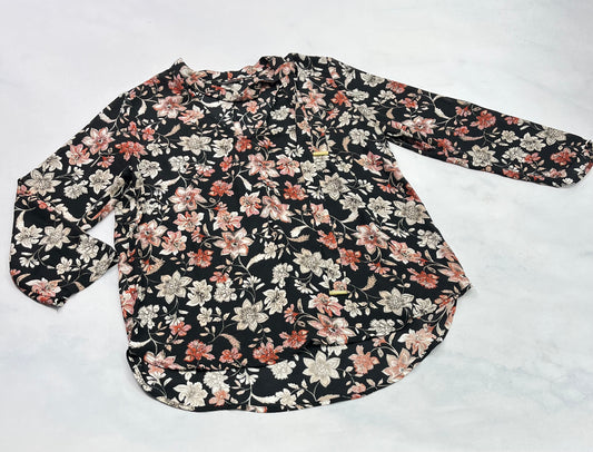 ..DYNAMITE: Chemisier tissu léger Large femme comme neuve .