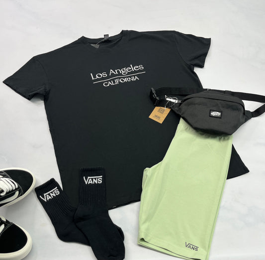 🌴 T-Shirt noir : tissu qualité++ L/ femme coupe relax  neuf!