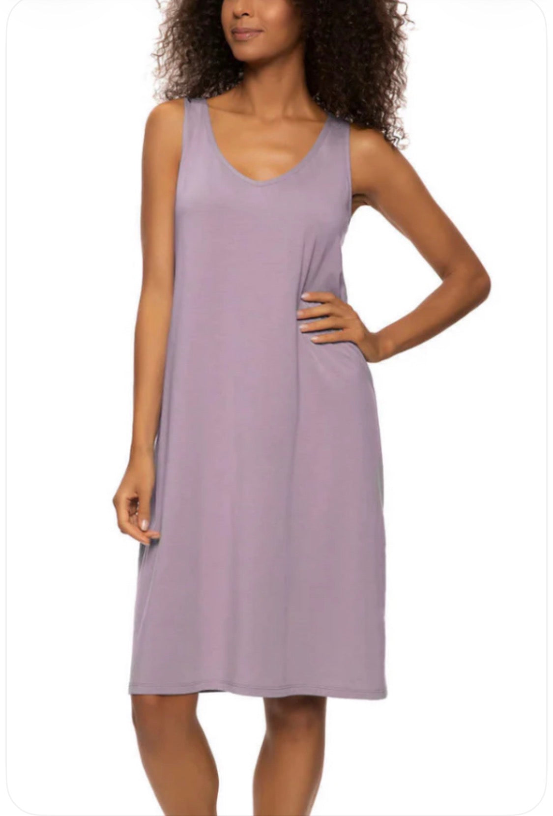 🌙 Robe de nuit : M/ femme coupe lousse neuve . En beau coton modal stretch .