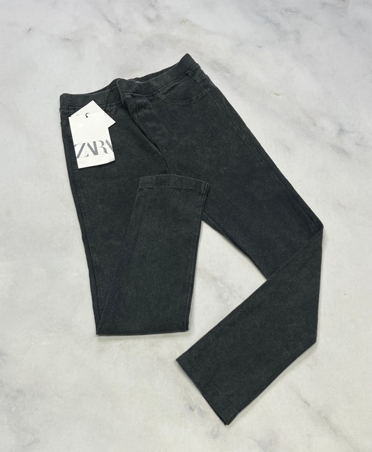 ZARA: Skinny jegging ultra mou neuf ! 6 ans .