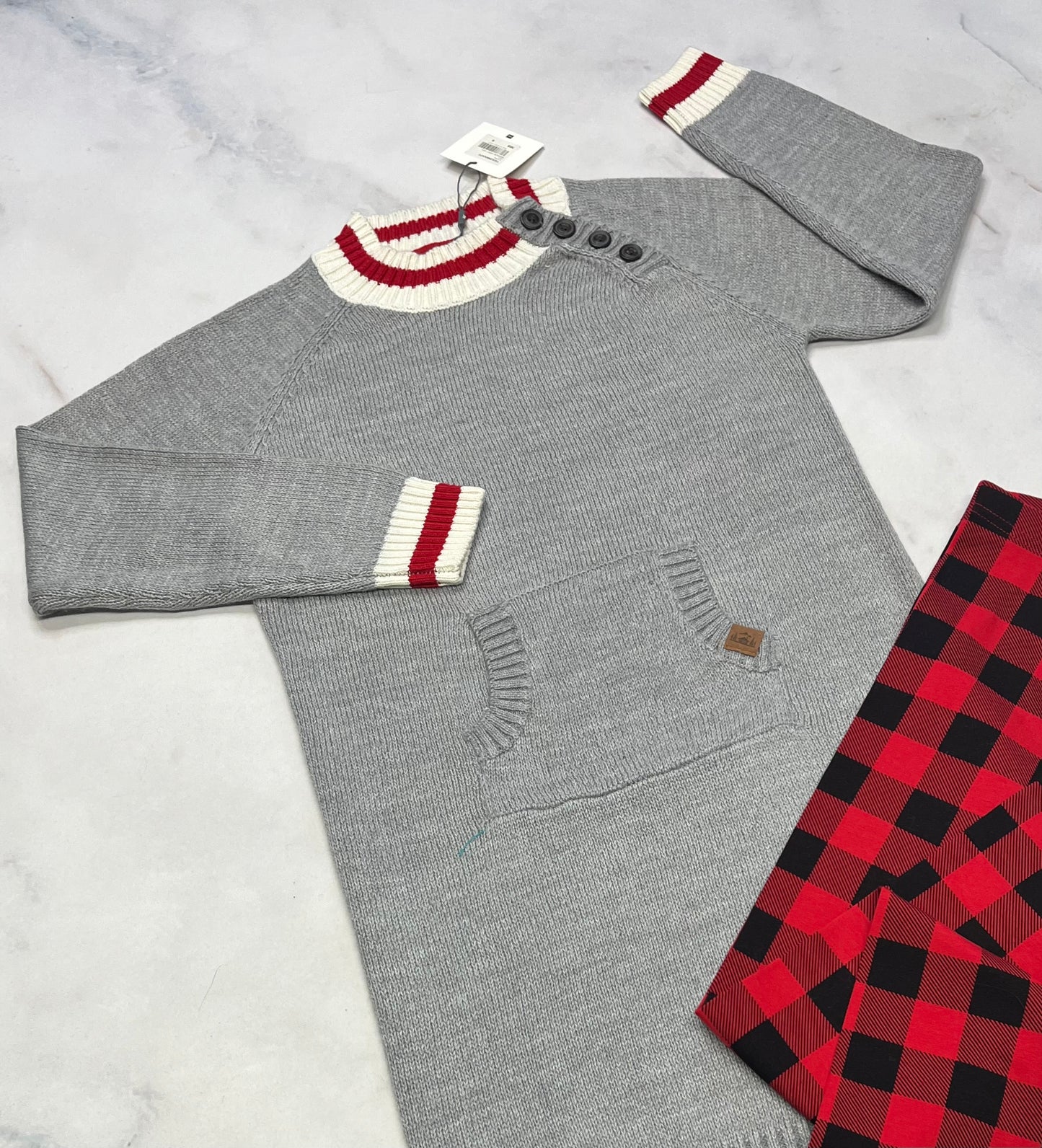 Duo neuf ! Robe en tricot incroyable 8 ans + Leg. 8 ans neuf!