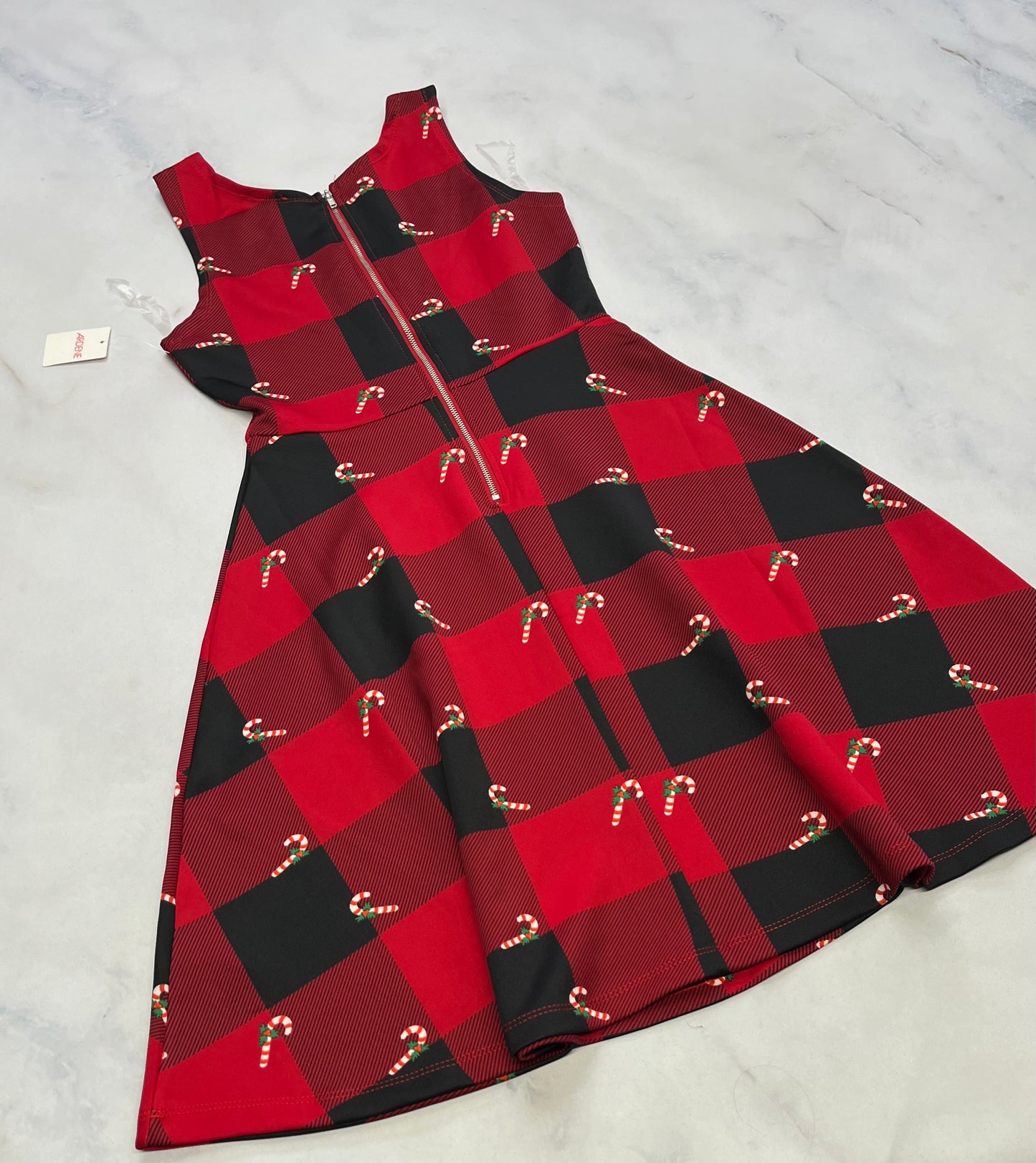 Robe : Ardène tissu qui ne décolore pas ( zip au dos ) XS femme comme neuve .