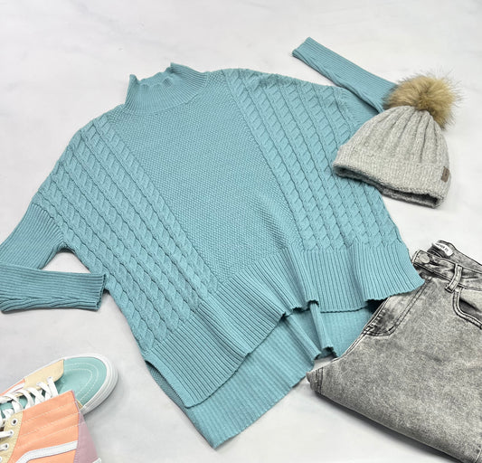 ❄️ Tricot Max Studio : XS/ femme look  ample tendance avec le bas des manches ajustés / stretch . Superbe effet !!