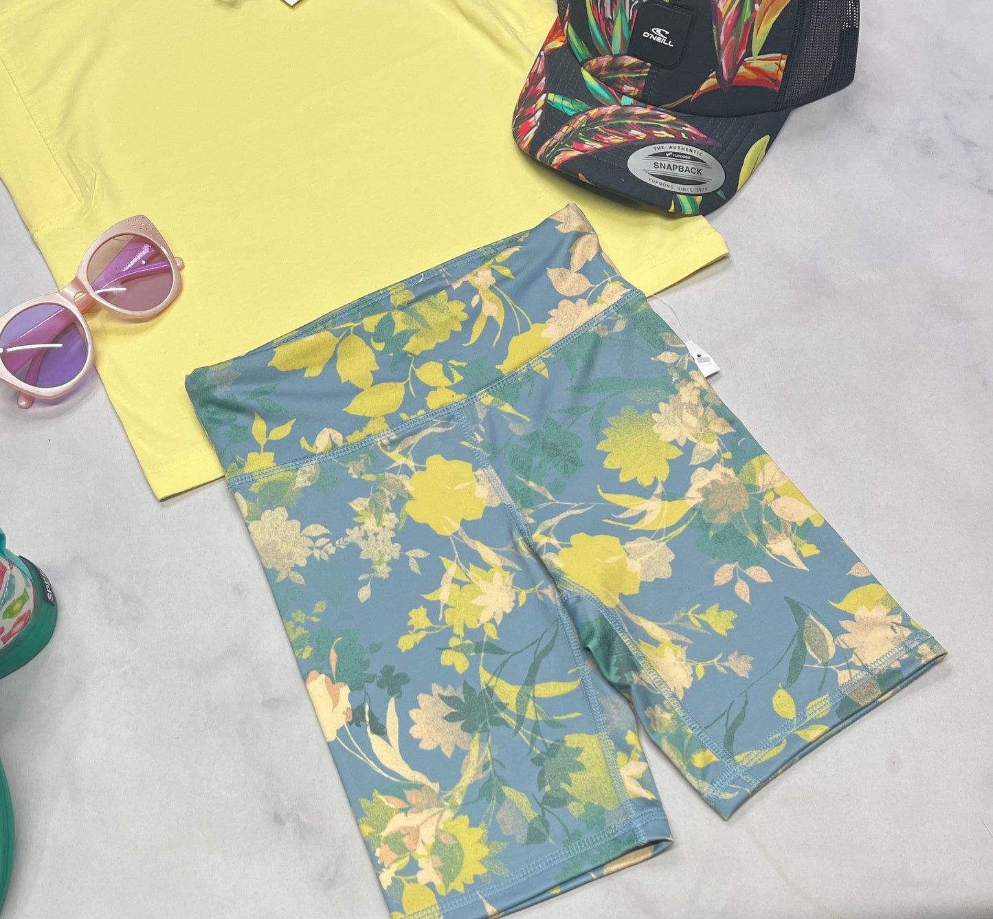😍 Cuissard : fleurie en tissu de sport taille haute stretch 6X fille neuve .
