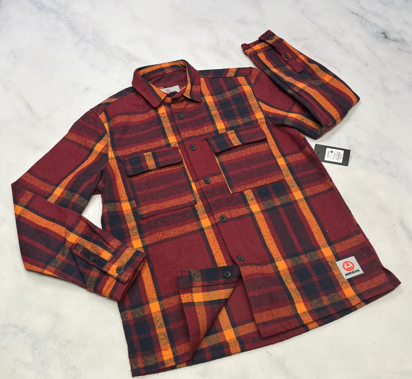 Surchemise : Amnésia tissu plus épais neuve . ( bourgogne )6ans 7-8ans 10-12 et 14 ans dispo.