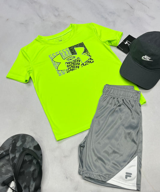 🤩 T-Shirt : H.Armour en tissu de sport stretch +3-4 ans garçon neuf !