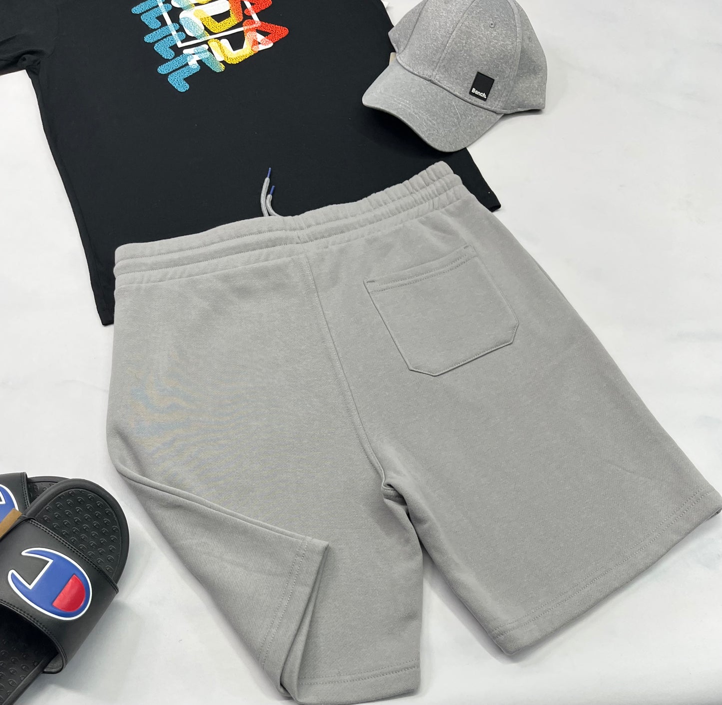 ☀️ Bermuda : en ouaté gris neuf ! 1x M/ homme (32) neuf !
