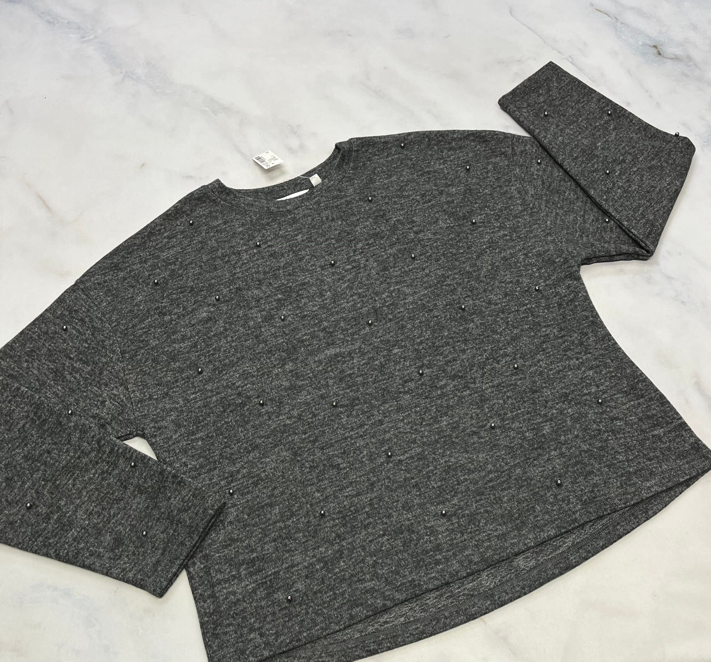 Reitman tricot hyper doux : Lfit ( M-L) femme XL fit ( L-XL) fait avec perle cousu . Super . Pas trop épais .neuf !