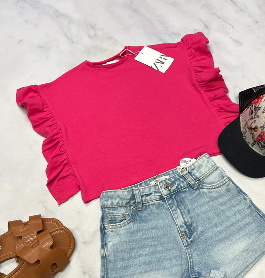 🌷 Haut ZARA : rose framboise tissu ultra confo 6 ans look ample qui retombe sur les épaule . ( trous pour les bras ) neuf!