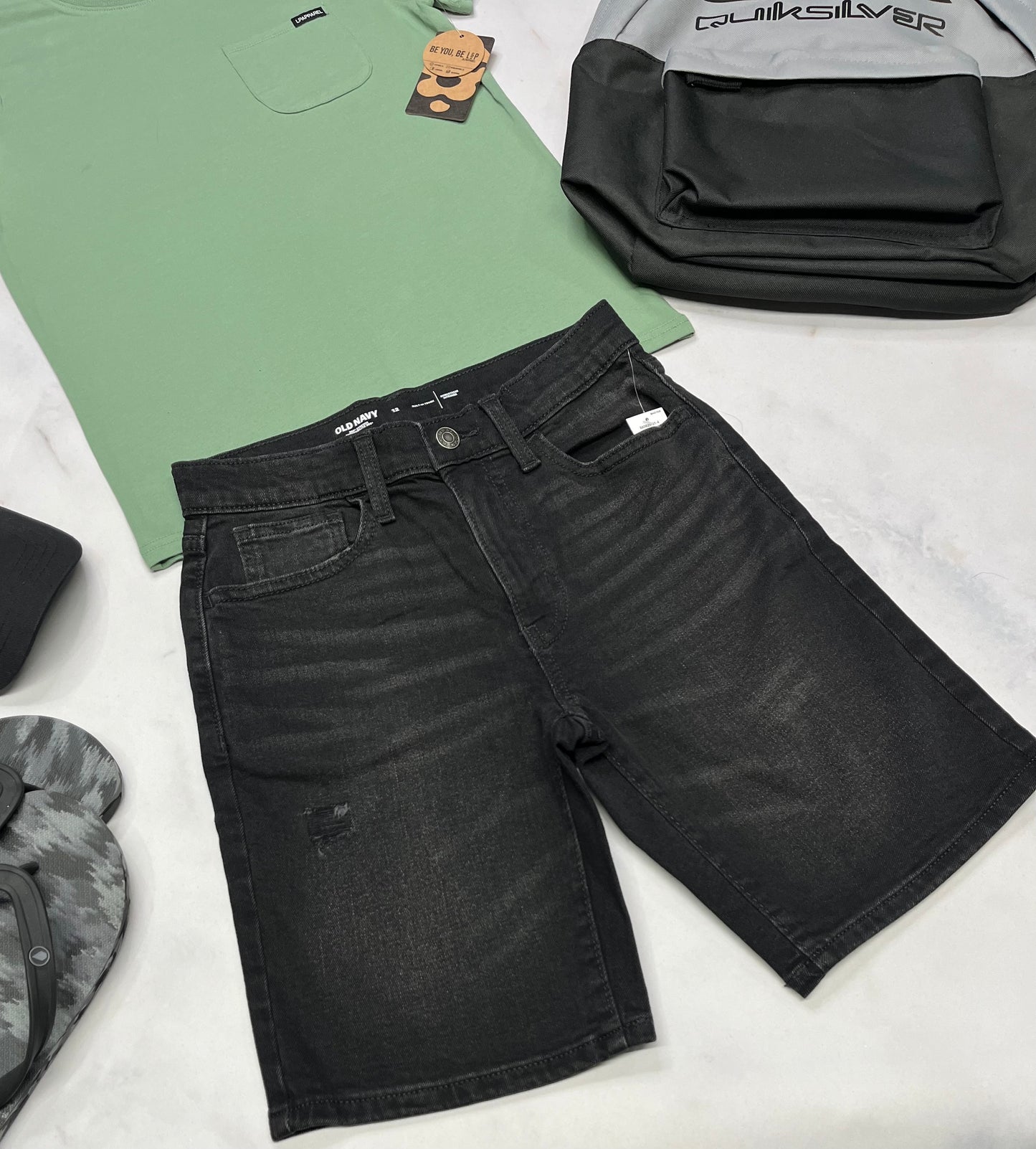 🌵Bermuda : en jeans extensible avec taille ajustable 12 ans garçon neuf !