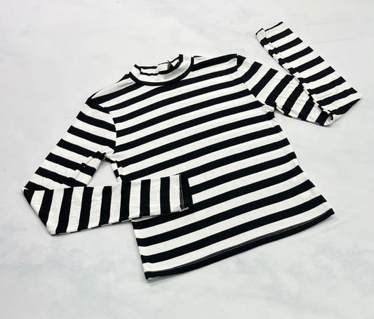 ..Manche longue : Tissu texturé ultra stretch / moulant comme neuf ! Fait M/ fit stretch .