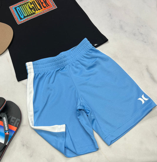 🤩 Bermuda : Hurley en tissu de sport 6 ans neuve !