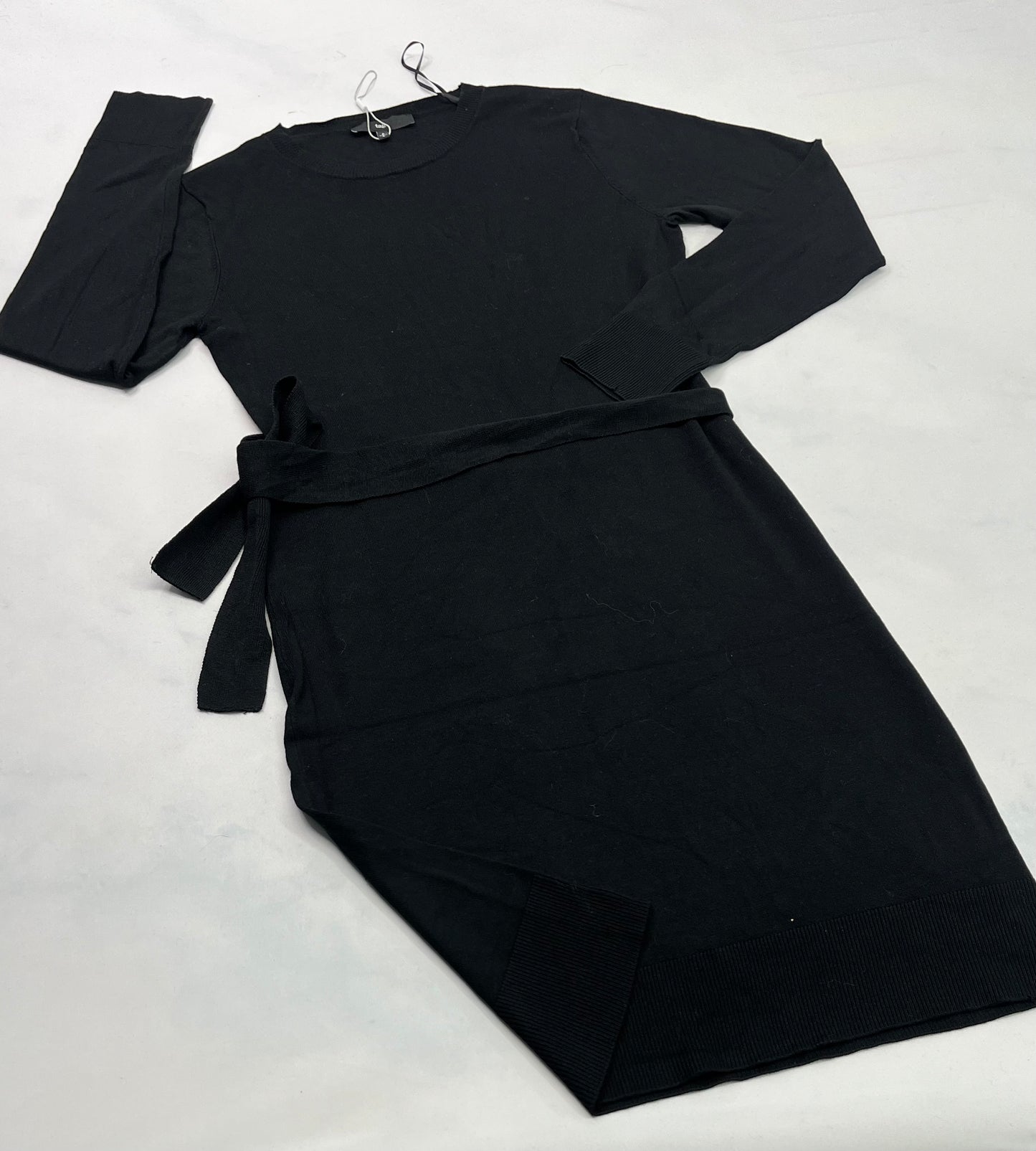 Robe : En tricot stretch noir .. ceinture en tricot amovible neuve ! Small confo .