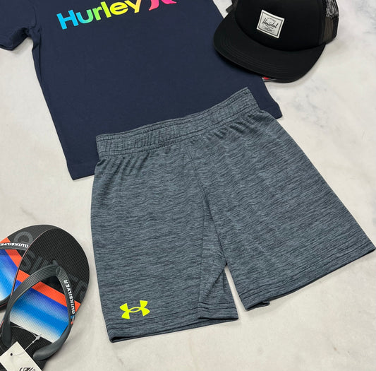 💫Short H.Armour : en tissu de sport 5 ans garçon neuf !