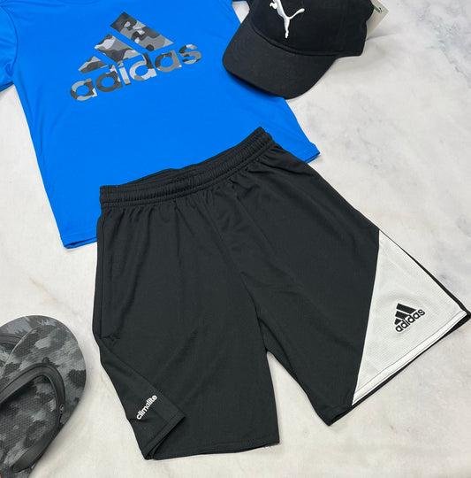 💙 Bermuda Adidas : tissu de sport neuf ! 6 ans garçon neuf !