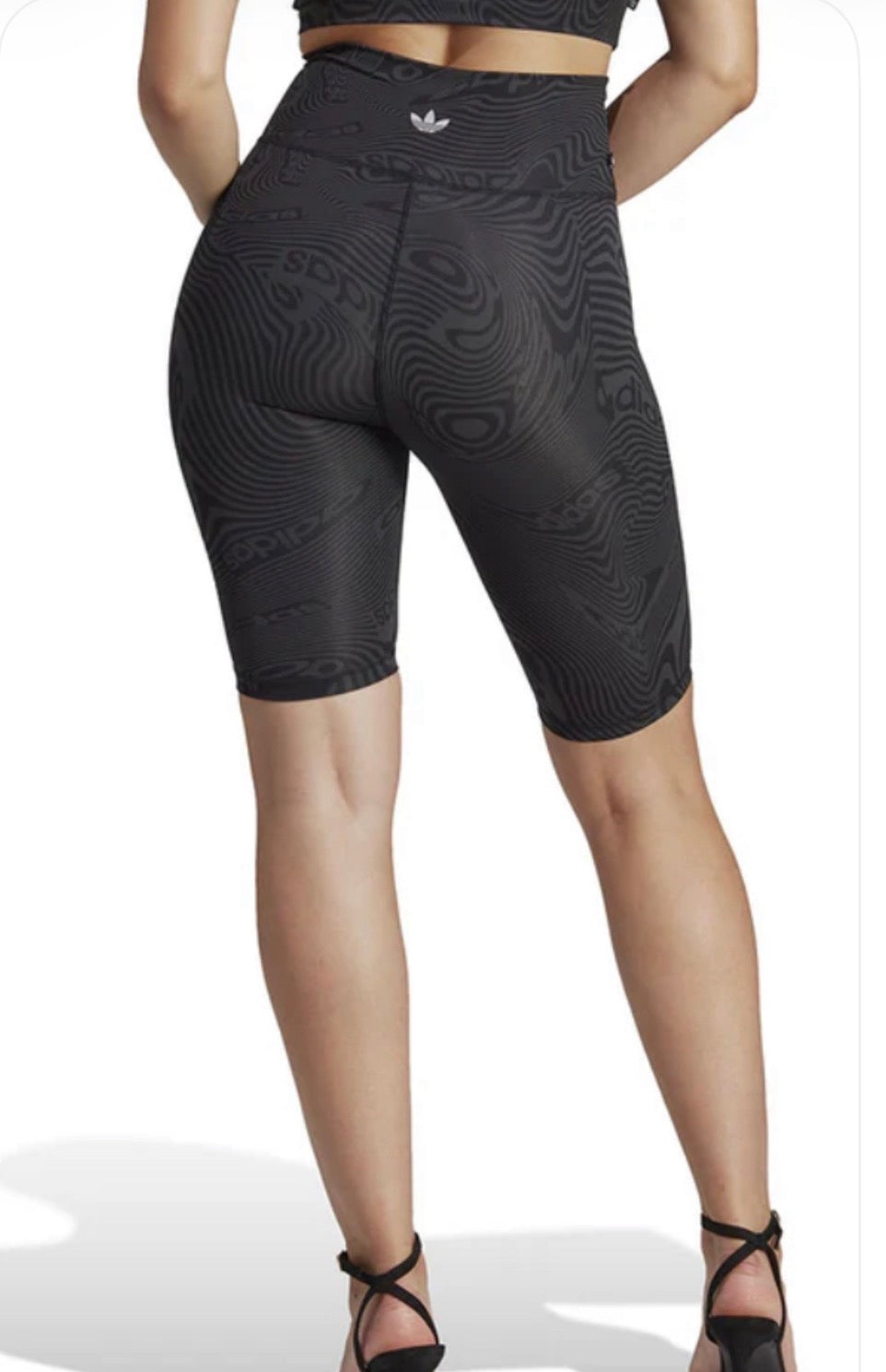 🩷Cuissard Adidas : tissu de sport stretch neuf ! Small femme taille haute .