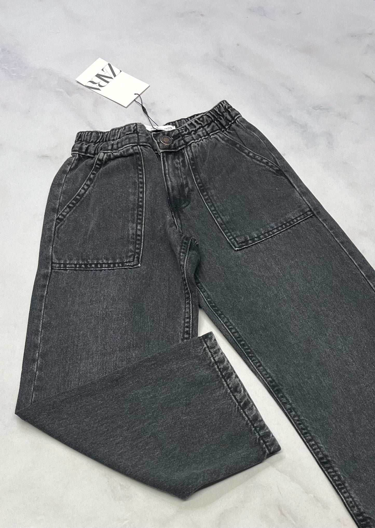ZARA : Jeans jambe large fluide / molle confo . Taille élastique neuve ! 6(5-6 ans ) .