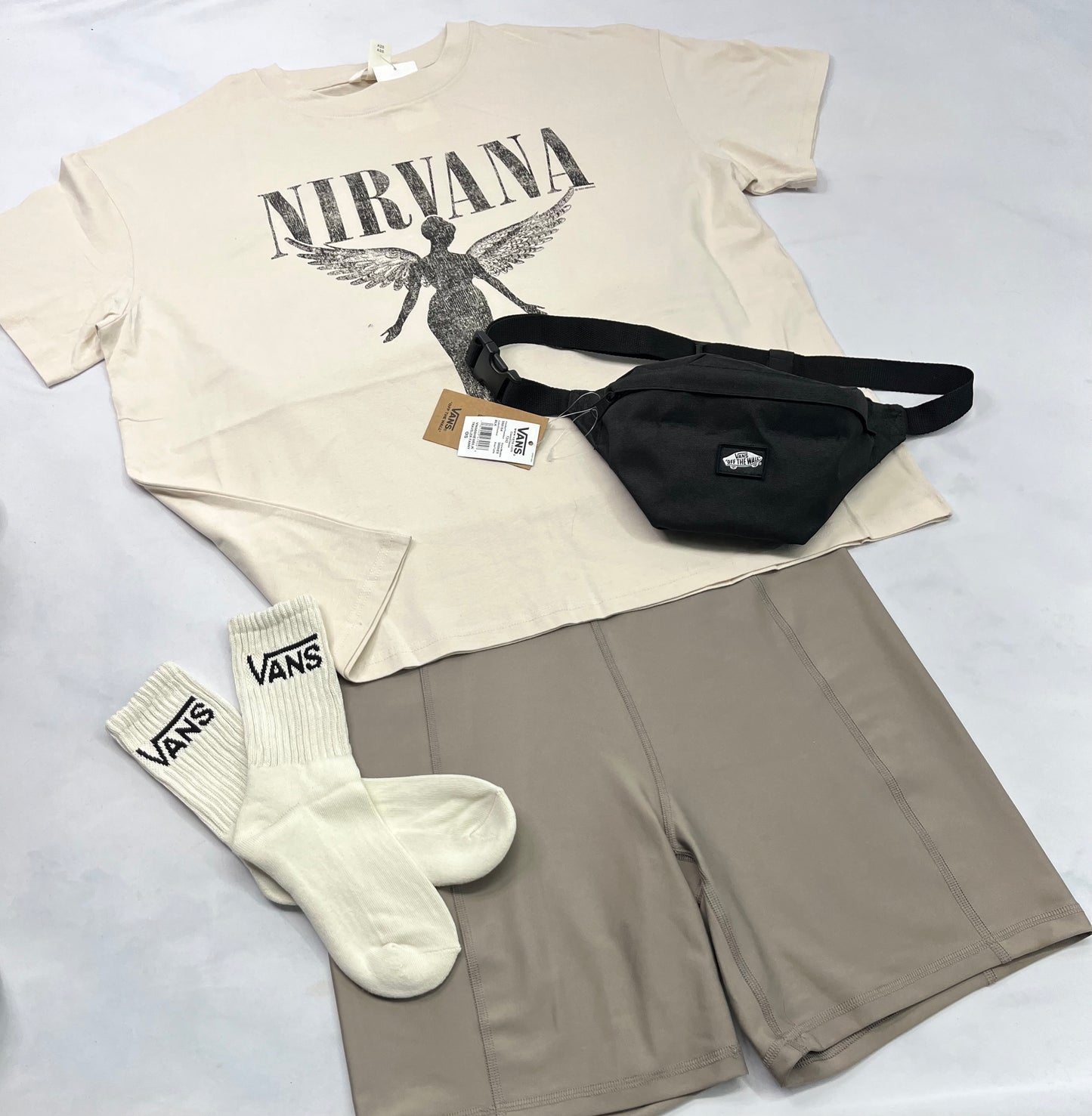 😍 T-Shirt Nirvana : fait Xl femme confo neuf !